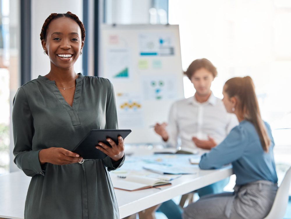 How to Survive Your First 90 Days at a New Job Without Losing Your Mind